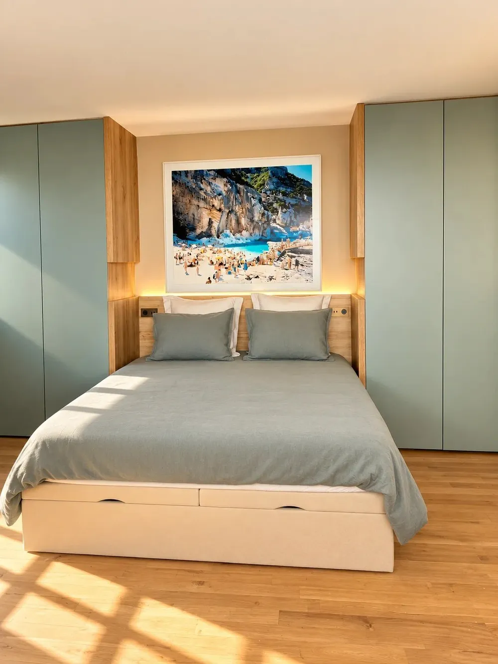 Saint-Tropez, 83990, France