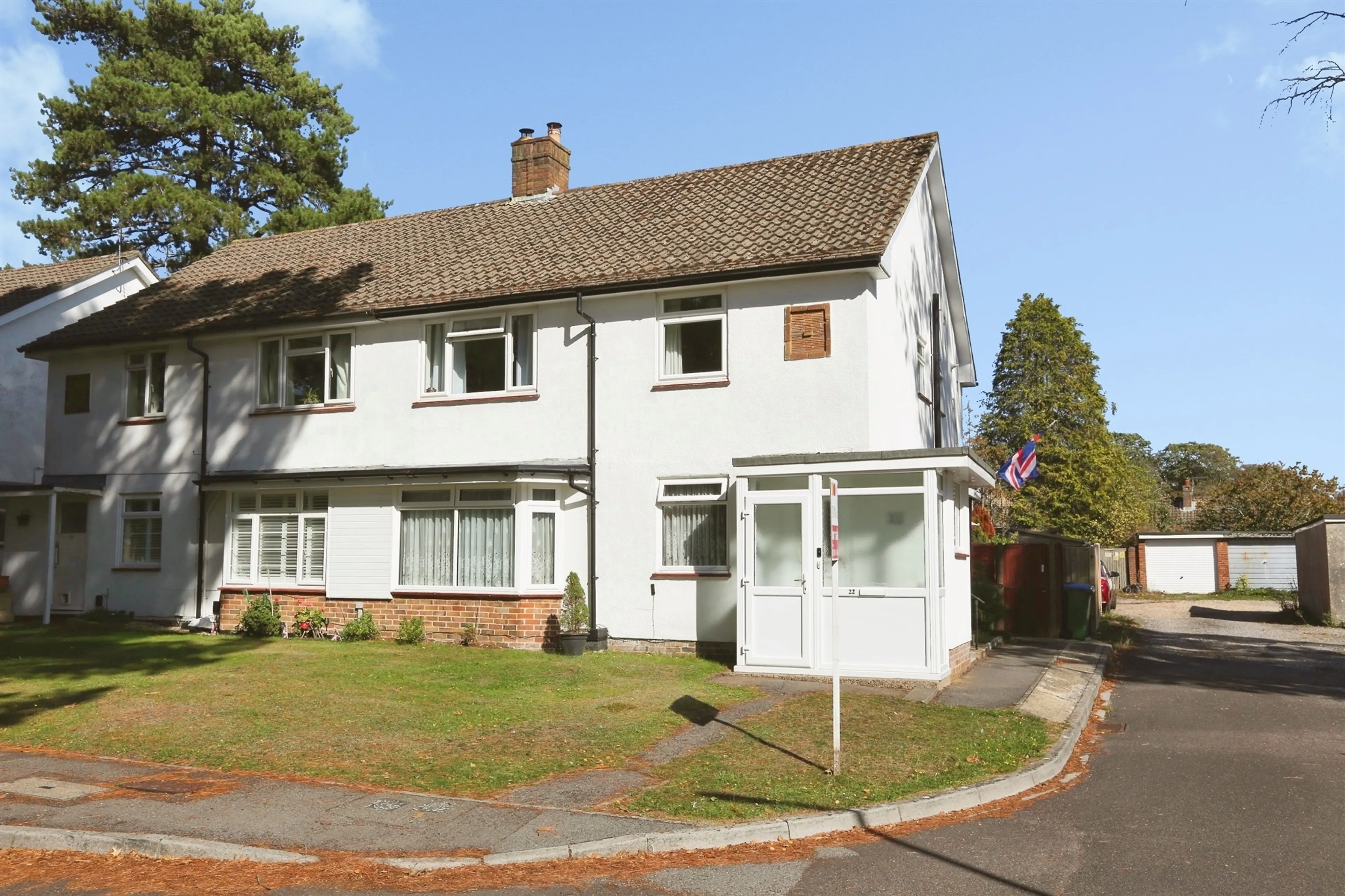 Property at Priestwood Close, Southampton