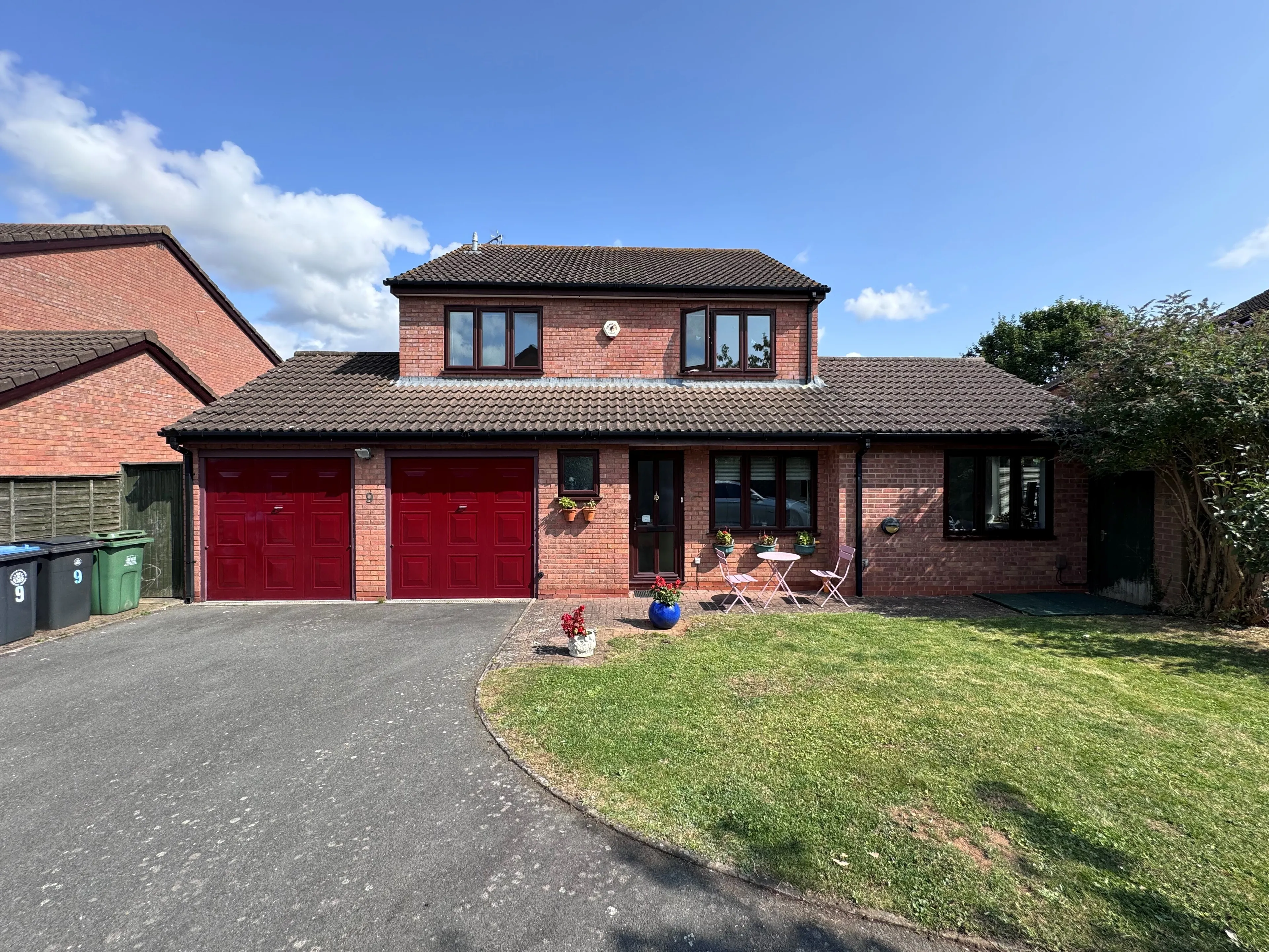 Property photo 0