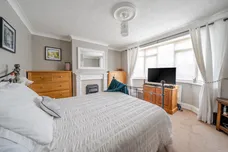 Cross Way, Harpenden, AL5 photo 4