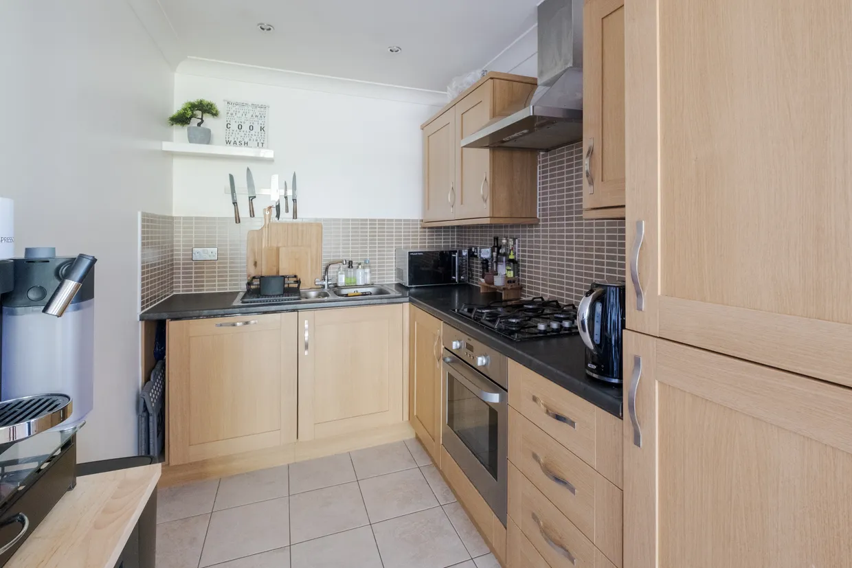 Coppetts Road, London, N10 photo 6