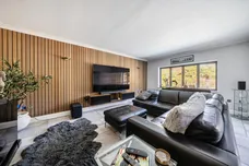 Sandy Lane, Farnham, GU10 photo 2