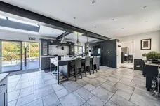 Sandy Lane, Farnham, GU10 photo 3