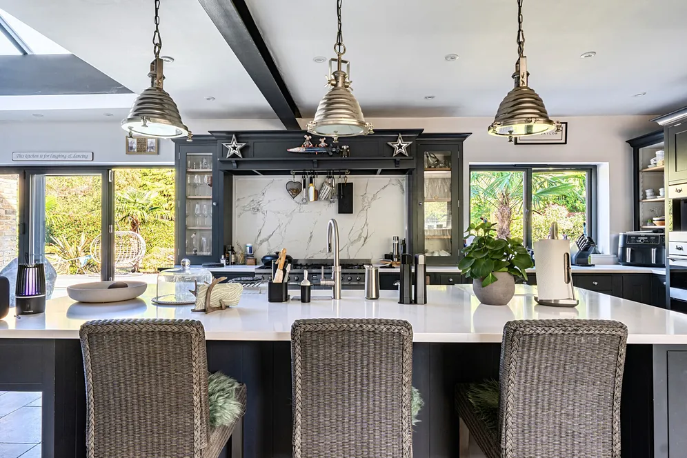 Sandy Lane, Farnham, GU10 photo 9