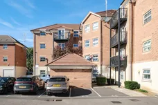 Coppetts Road, London, N10 photo 17