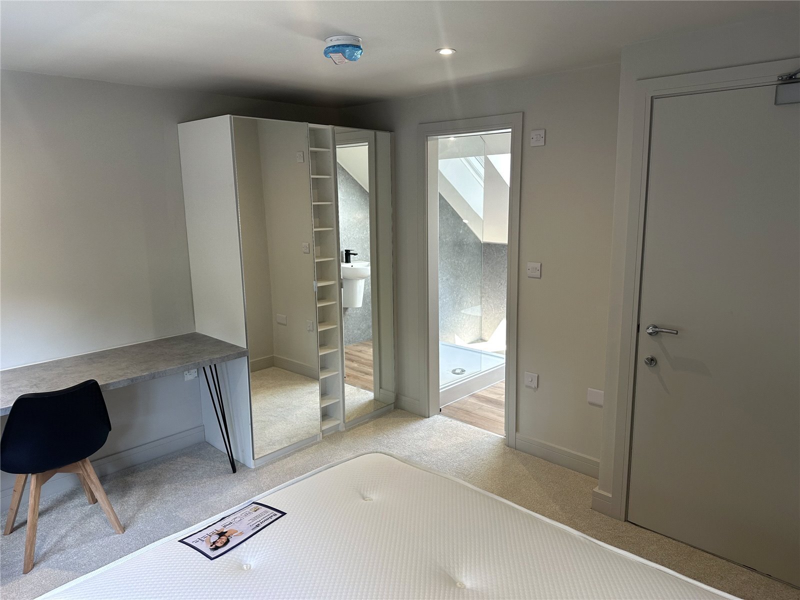 54 Newsome Road, Huddersfield, HD4 Image 3