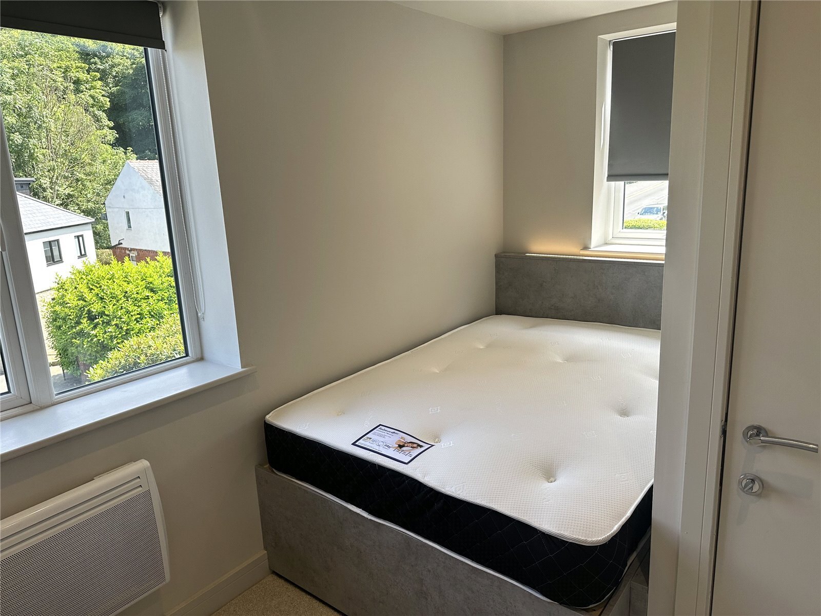 54 Newsome Road, Huddersfield, HD4 Image 6
