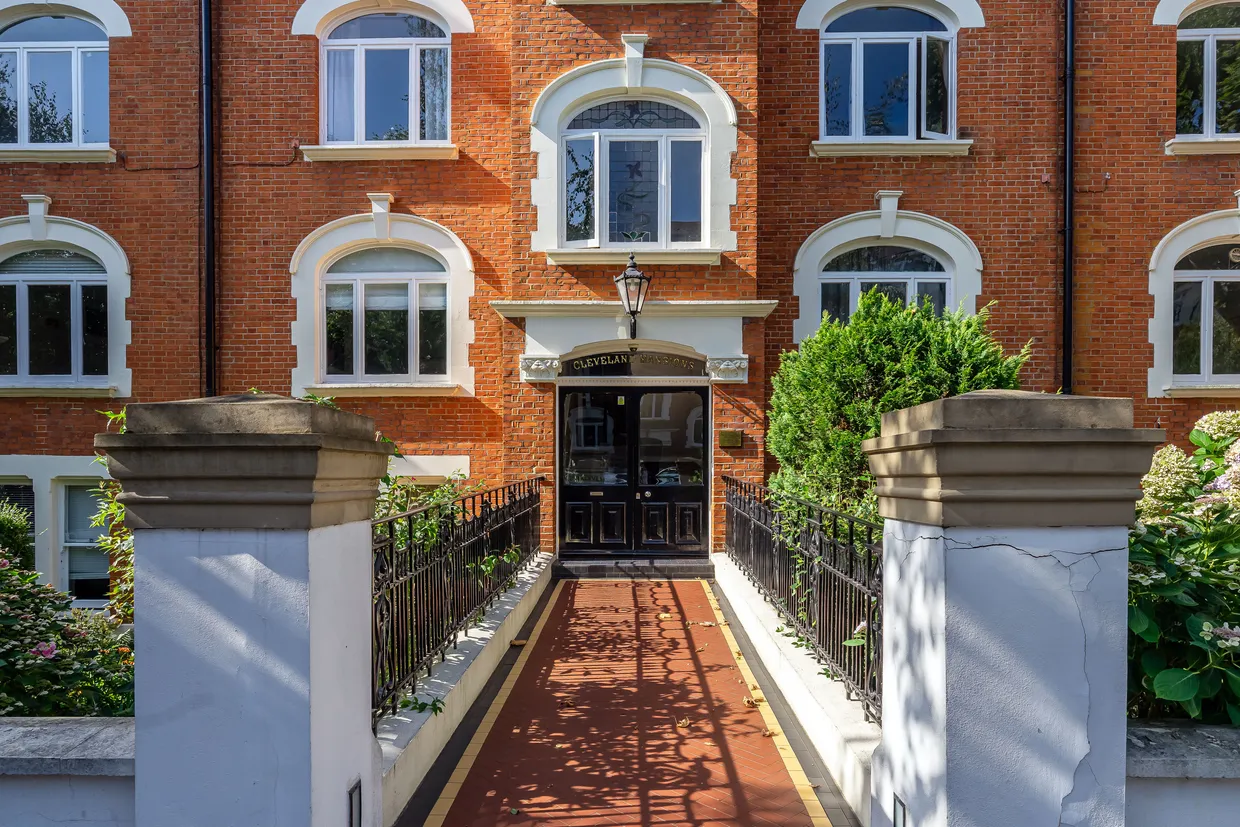 Widley Road, London, W9 photo 11