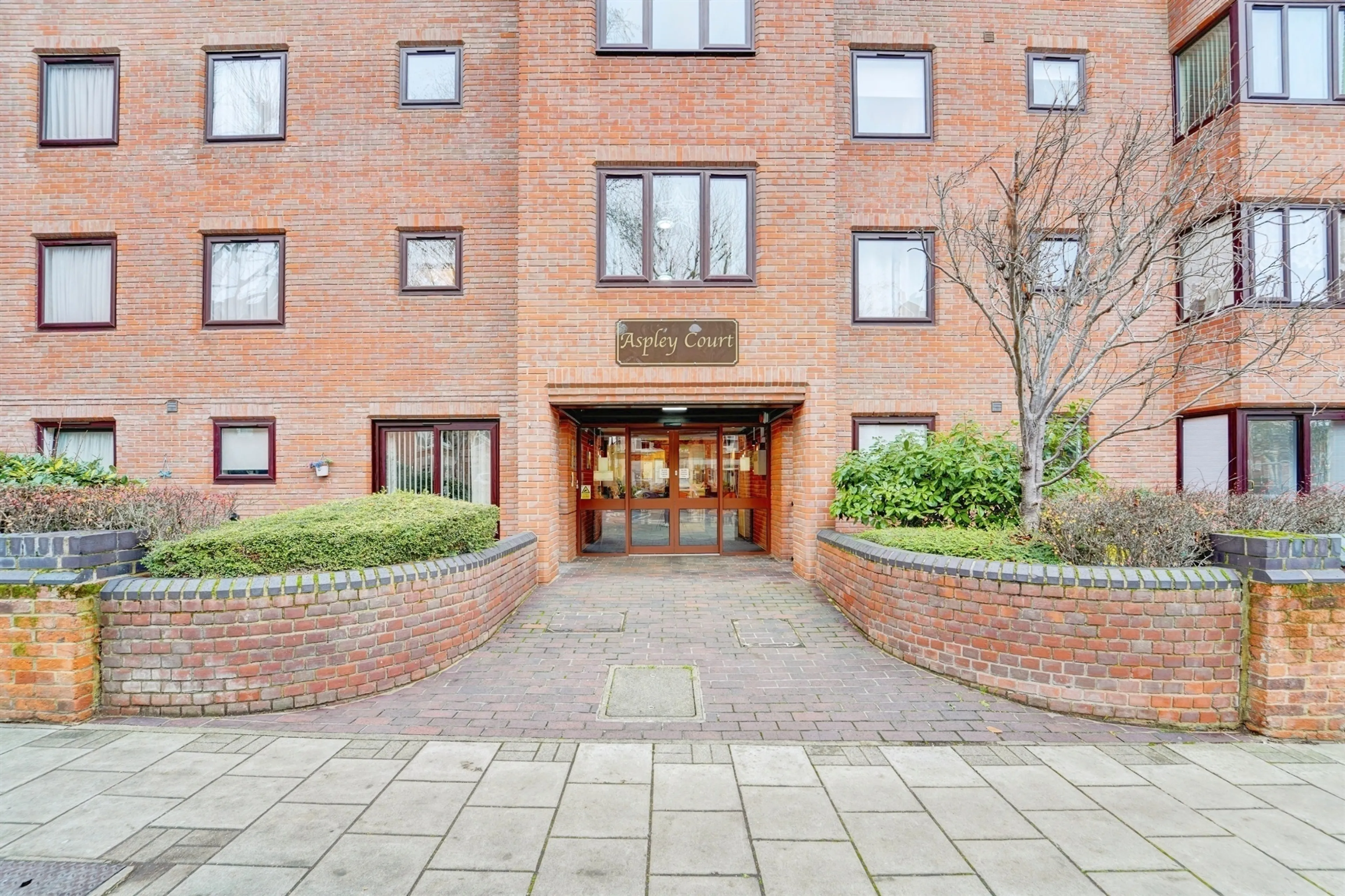 Property at Warwick Avenue, Bedford