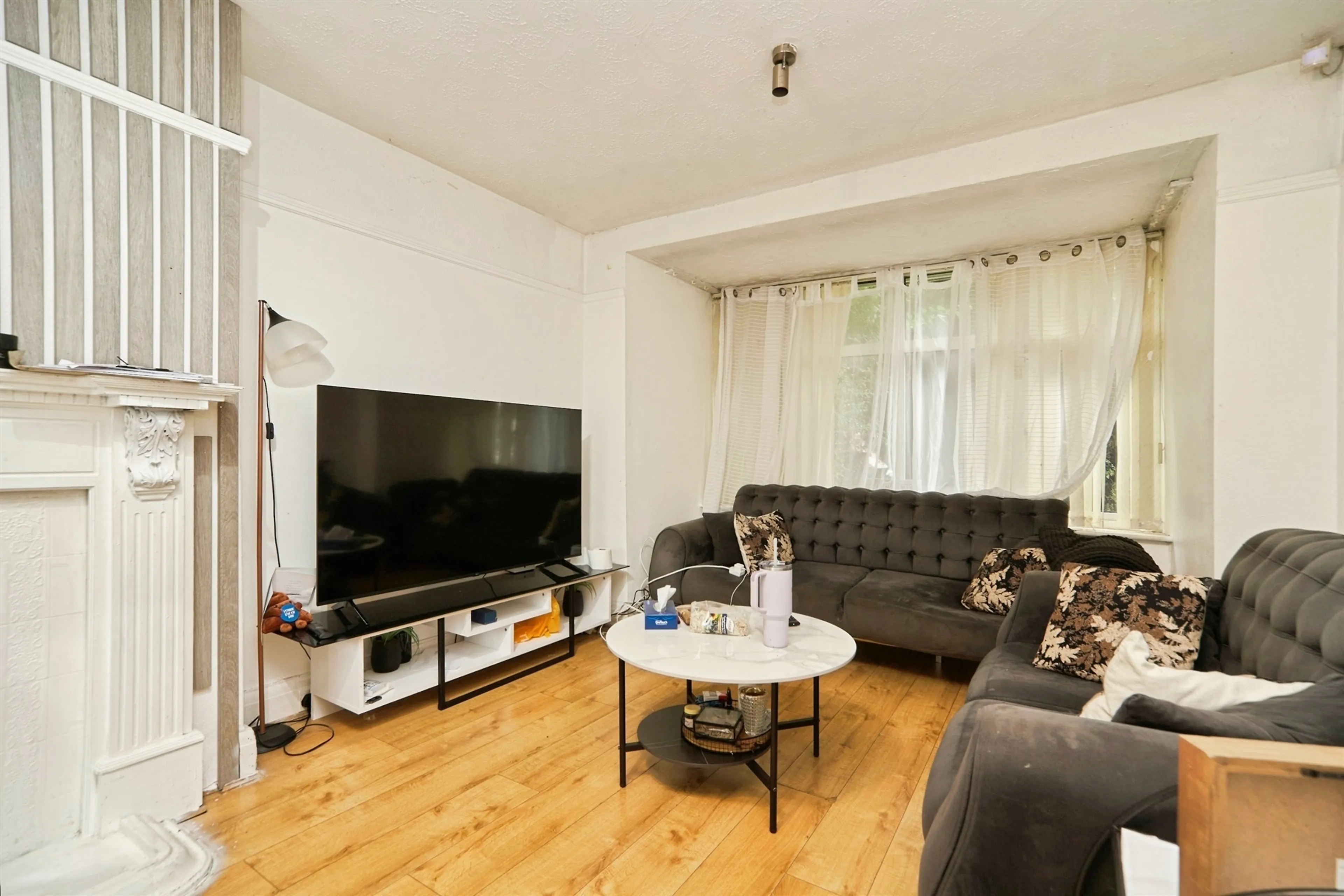 Property at Easterly Crescent, LEEDS