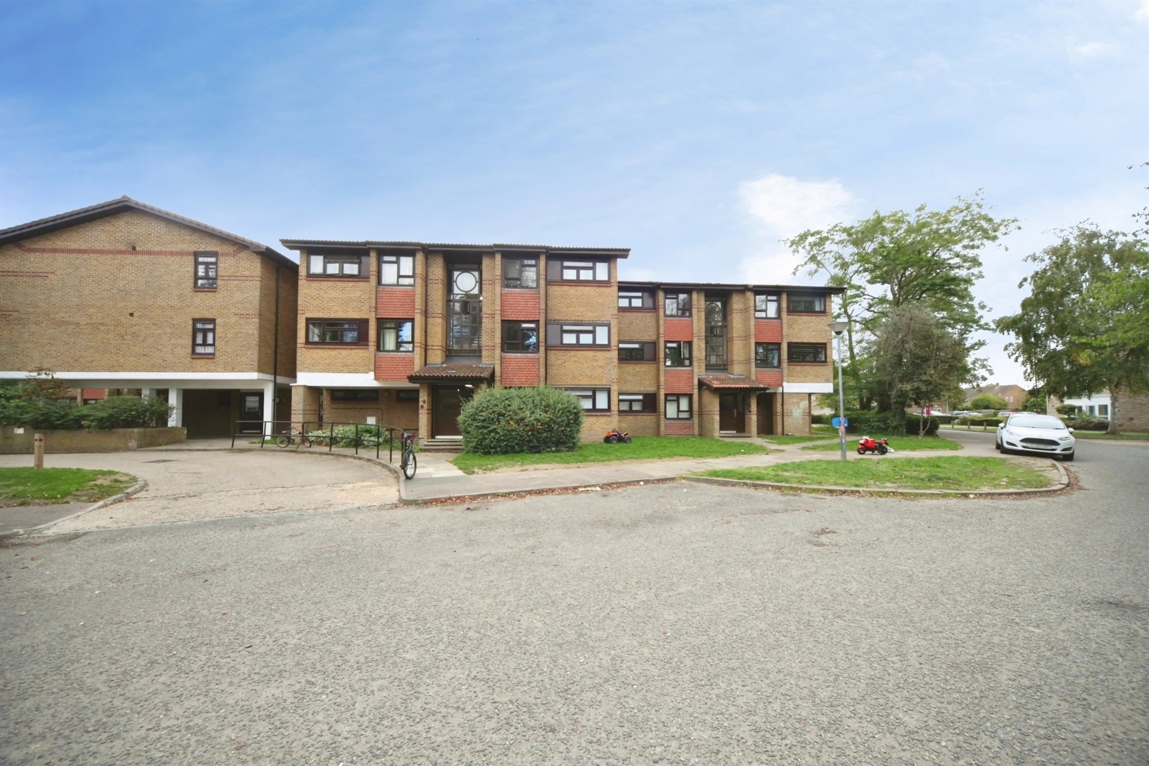 Property photo 0