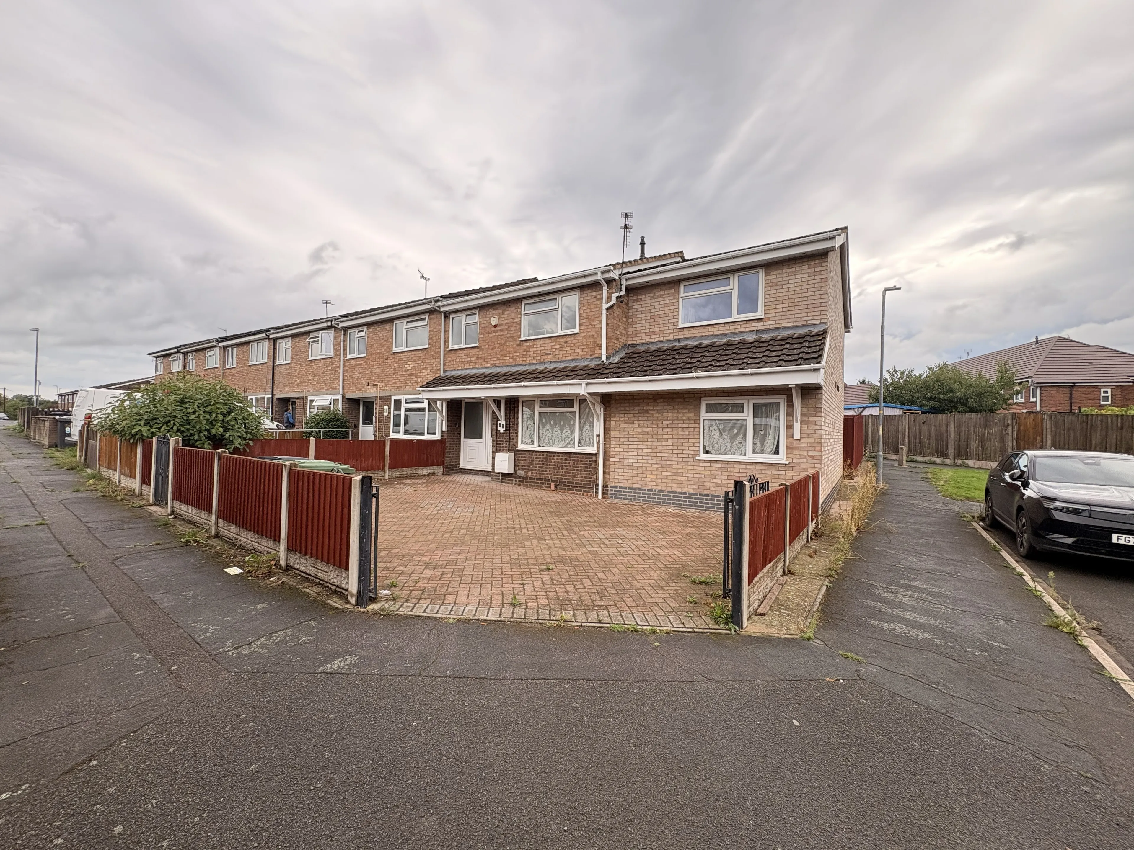 Property at Dowles Road, Kidderminster, DY11