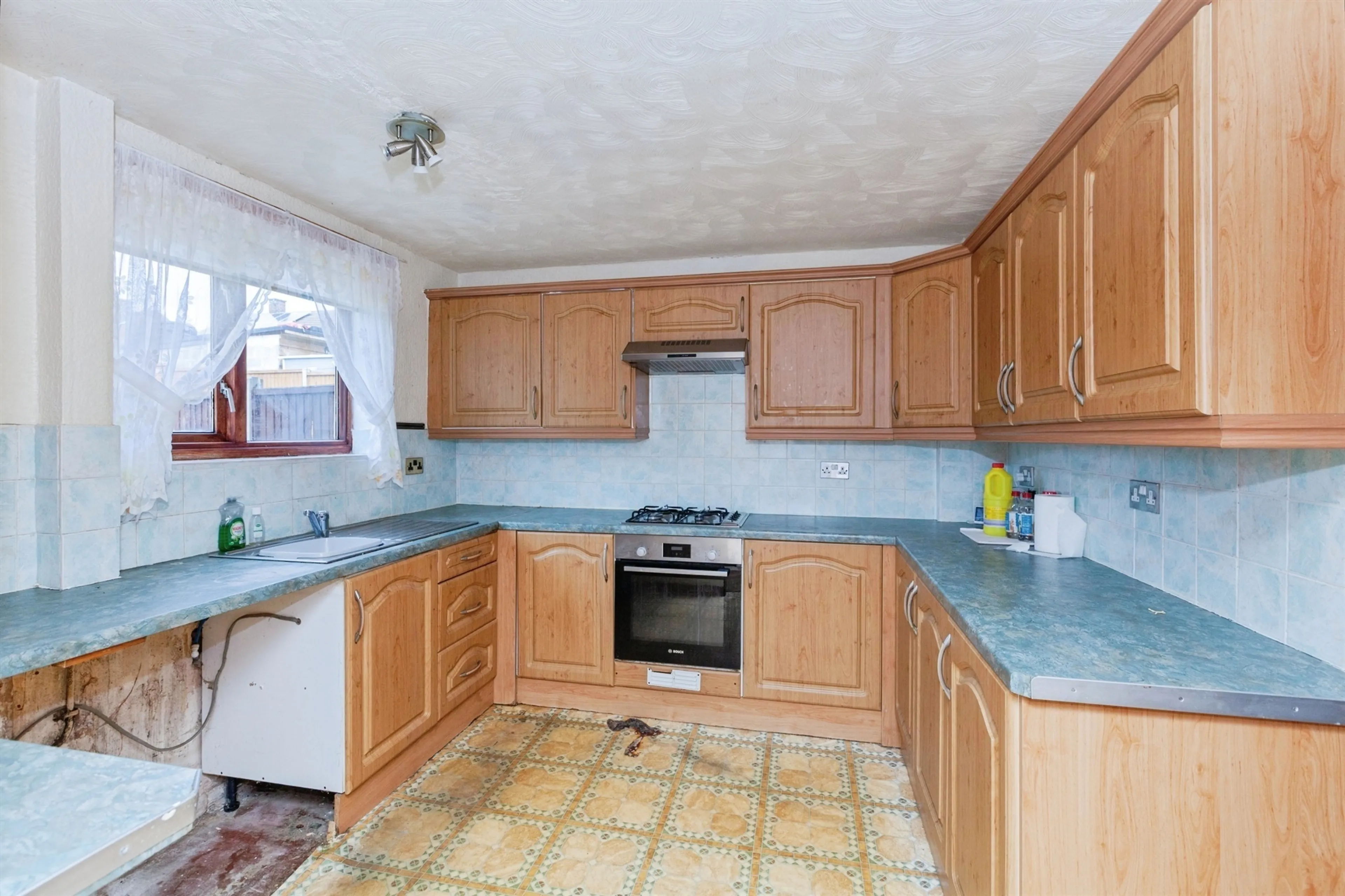 Property at Kinsdale Drive, Leicester