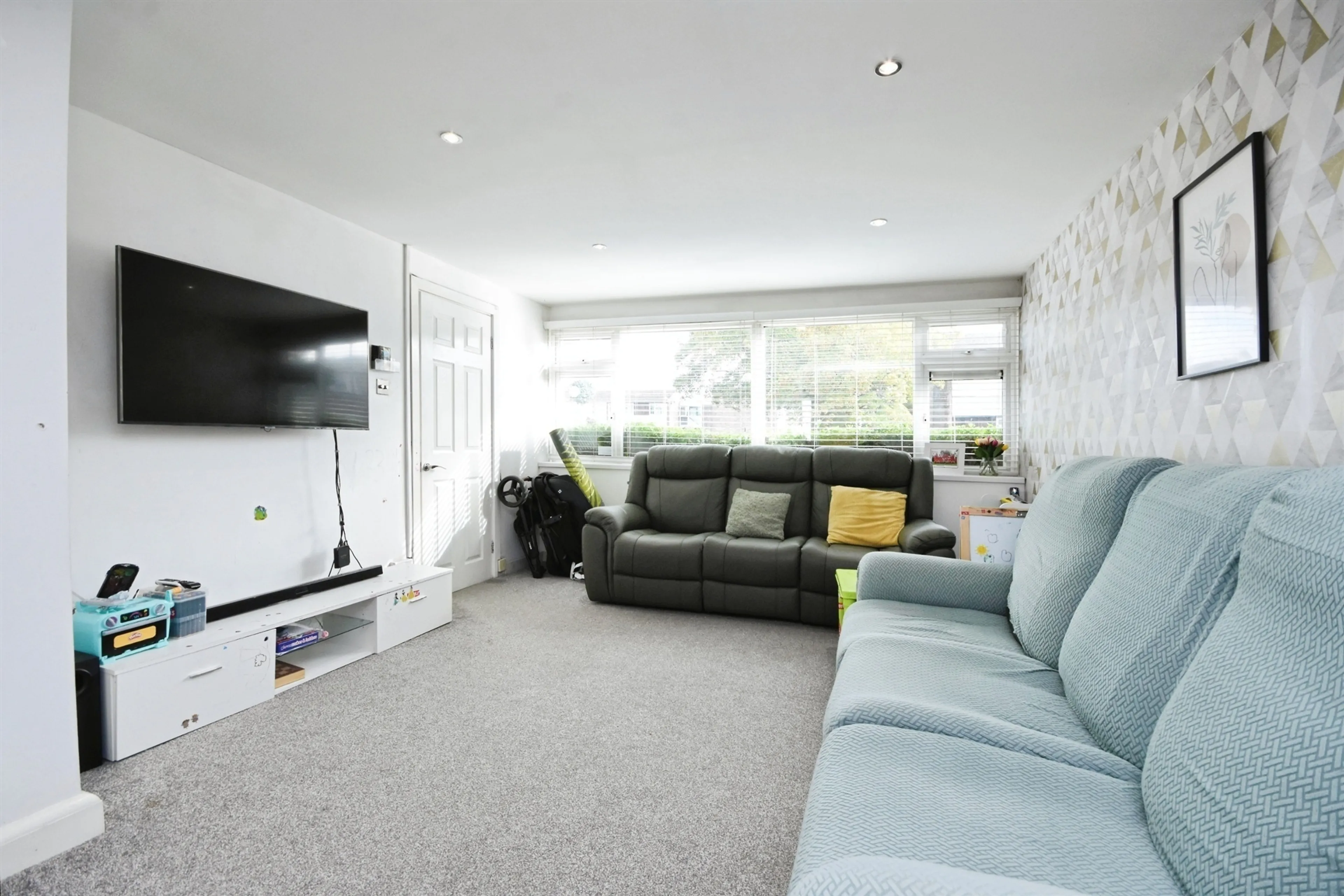 Property at Jermayns, BASILDON