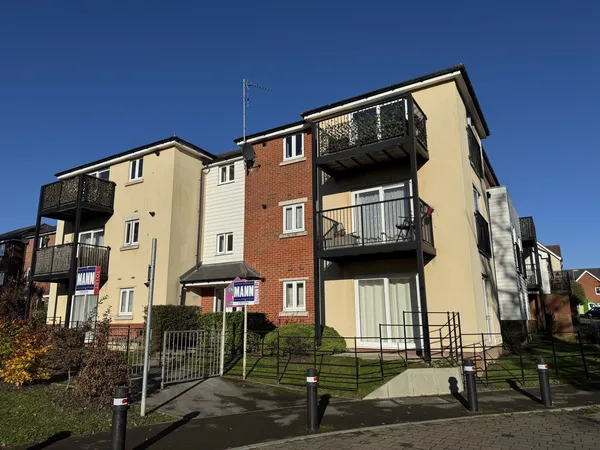 Cavendish Drive, Locks Heath