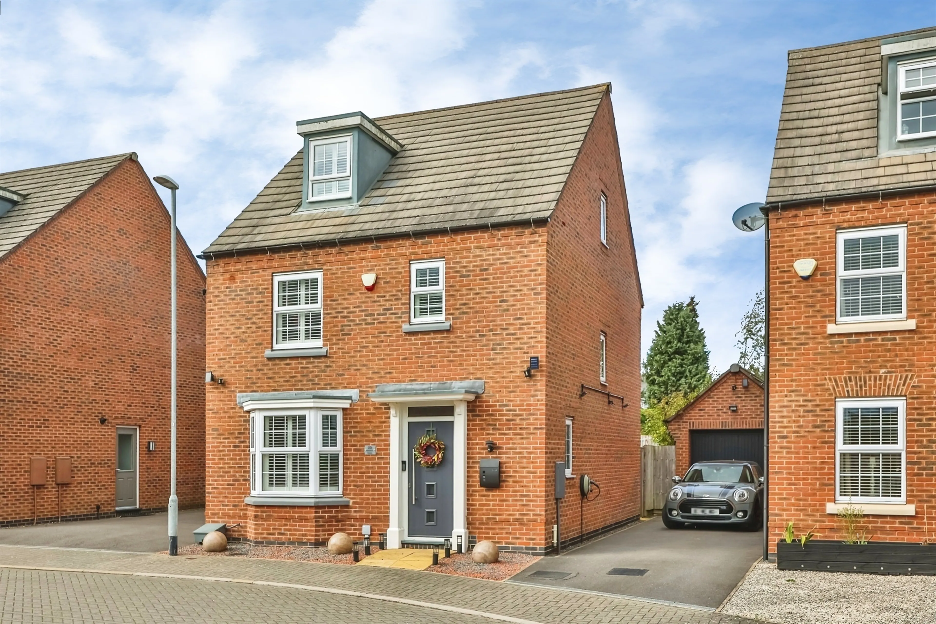 Property at Senator Close, Hucknall, NOTTINGHAM