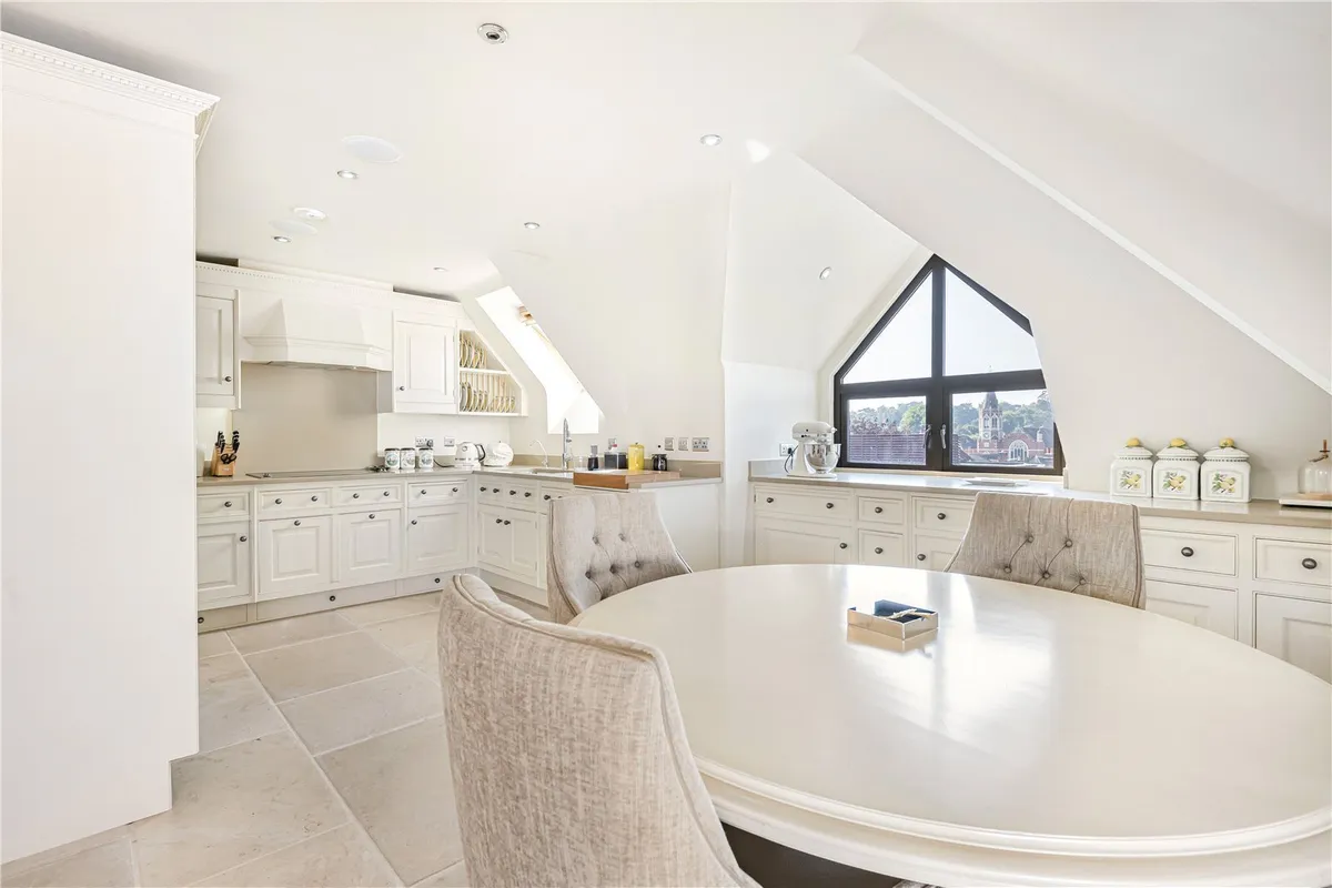Station Road, Henley-on-Thames, Oxfordshire, RG9
