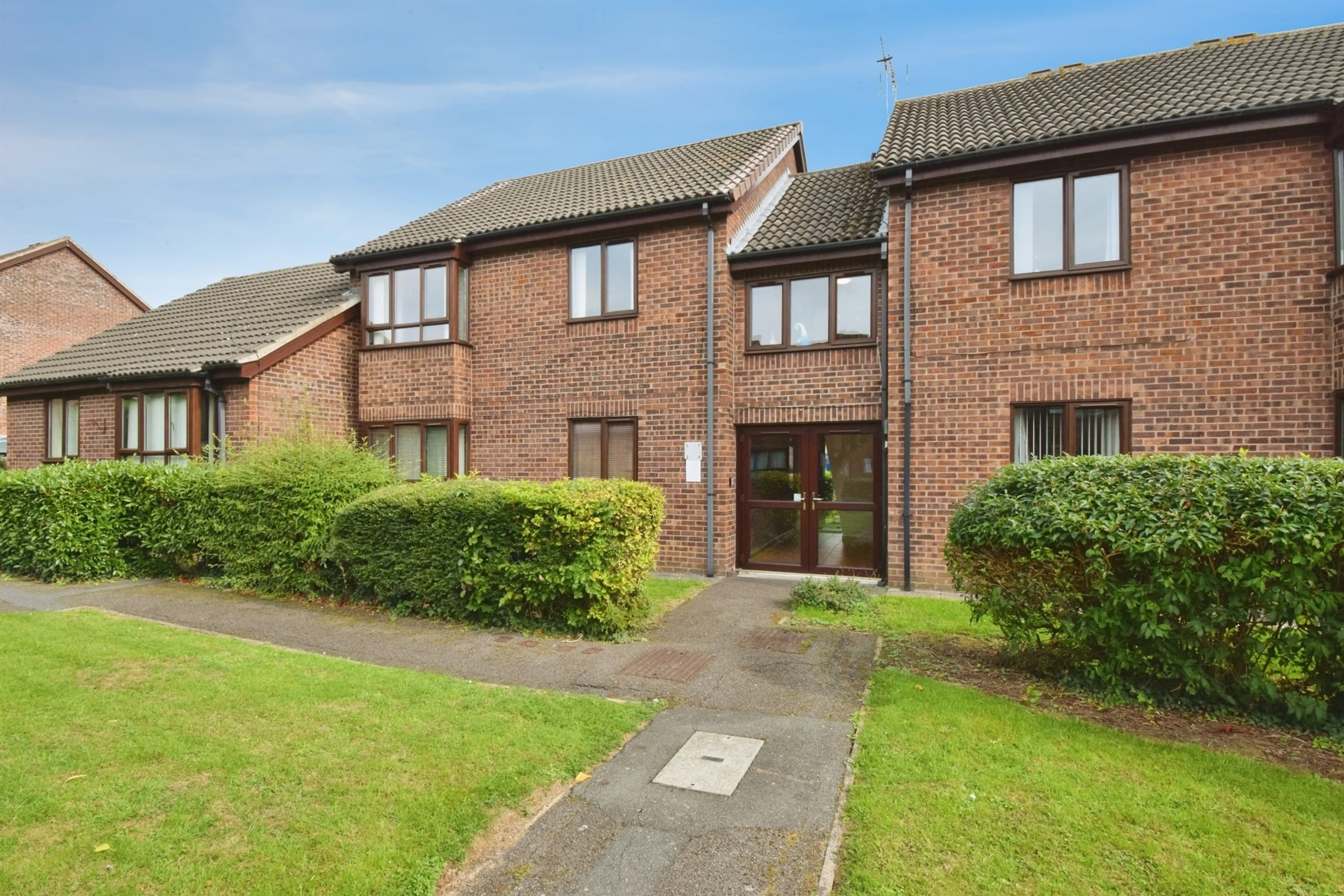 Property at St. Pauls Close, Oadby, LEICESTER