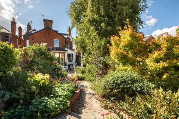 Wathen Road, Dorking, RH4 photo 18