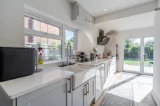 High Street, Prestwood, Great Missenden, HP16 photo 9