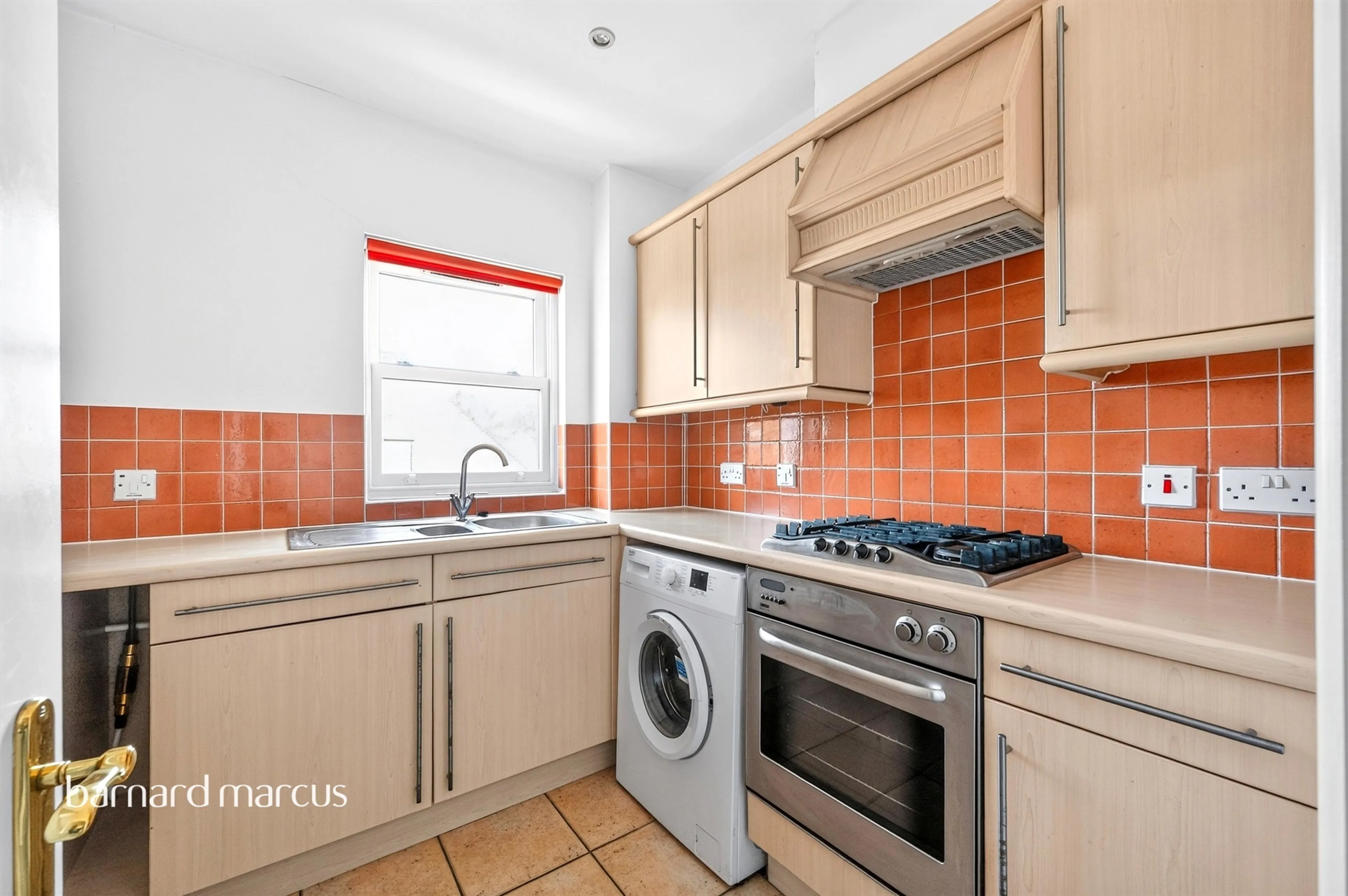 Property at Ravens Close, Surbiton