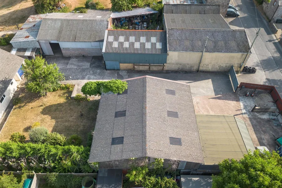 Property Image 36