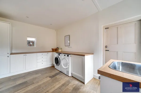 Dunton Road, Stewkley, LU7 photo 6