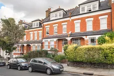 Hillfield Avenue, London, N8 photo 2