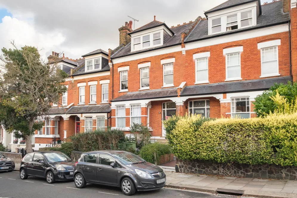 Hillfield Avenue, London, N8 photo 2
