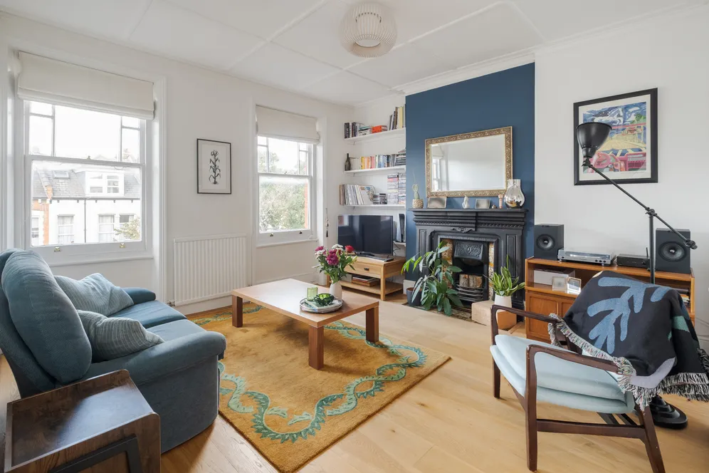 Hillfield Avenue, London, N8 photo 4