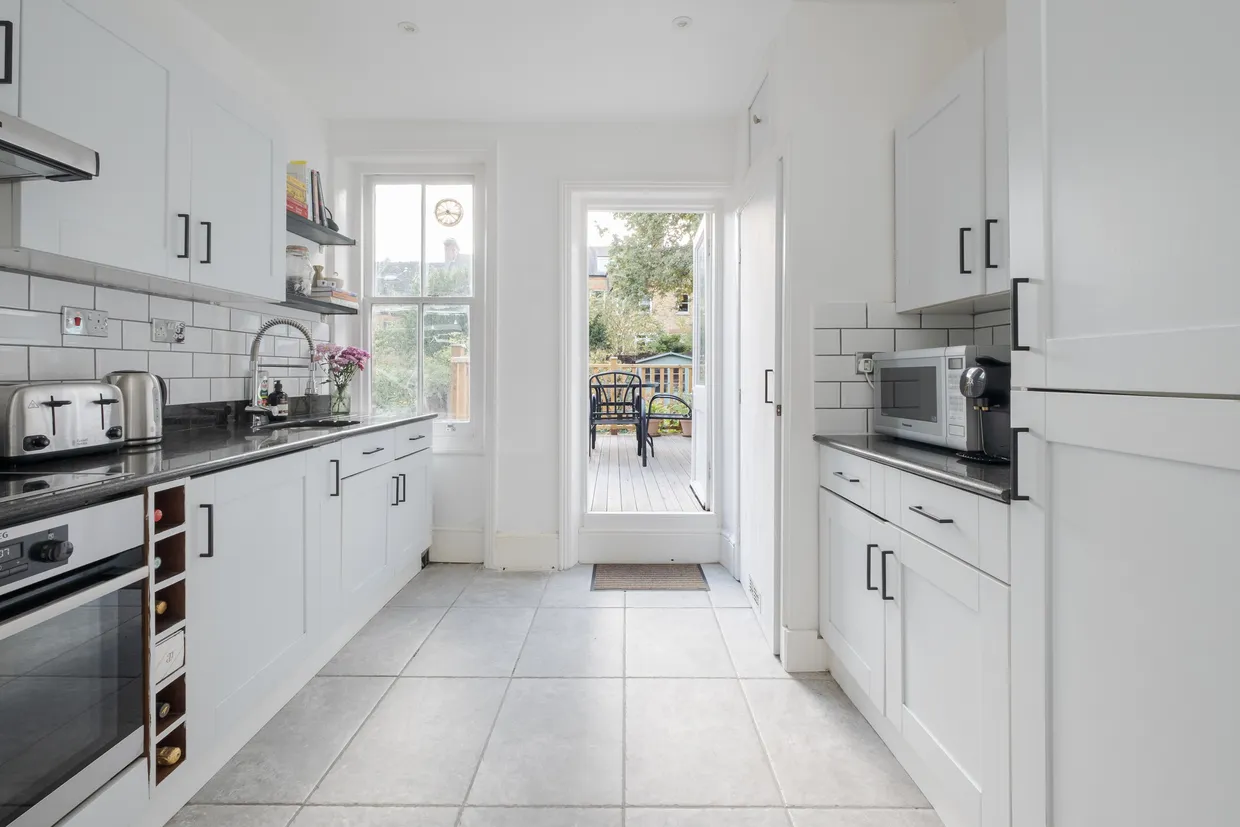 Hillfield Avenue, London, N8 photo 7