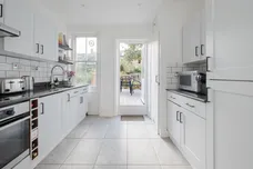 Hillfield Avenue, London, N8 photo 7