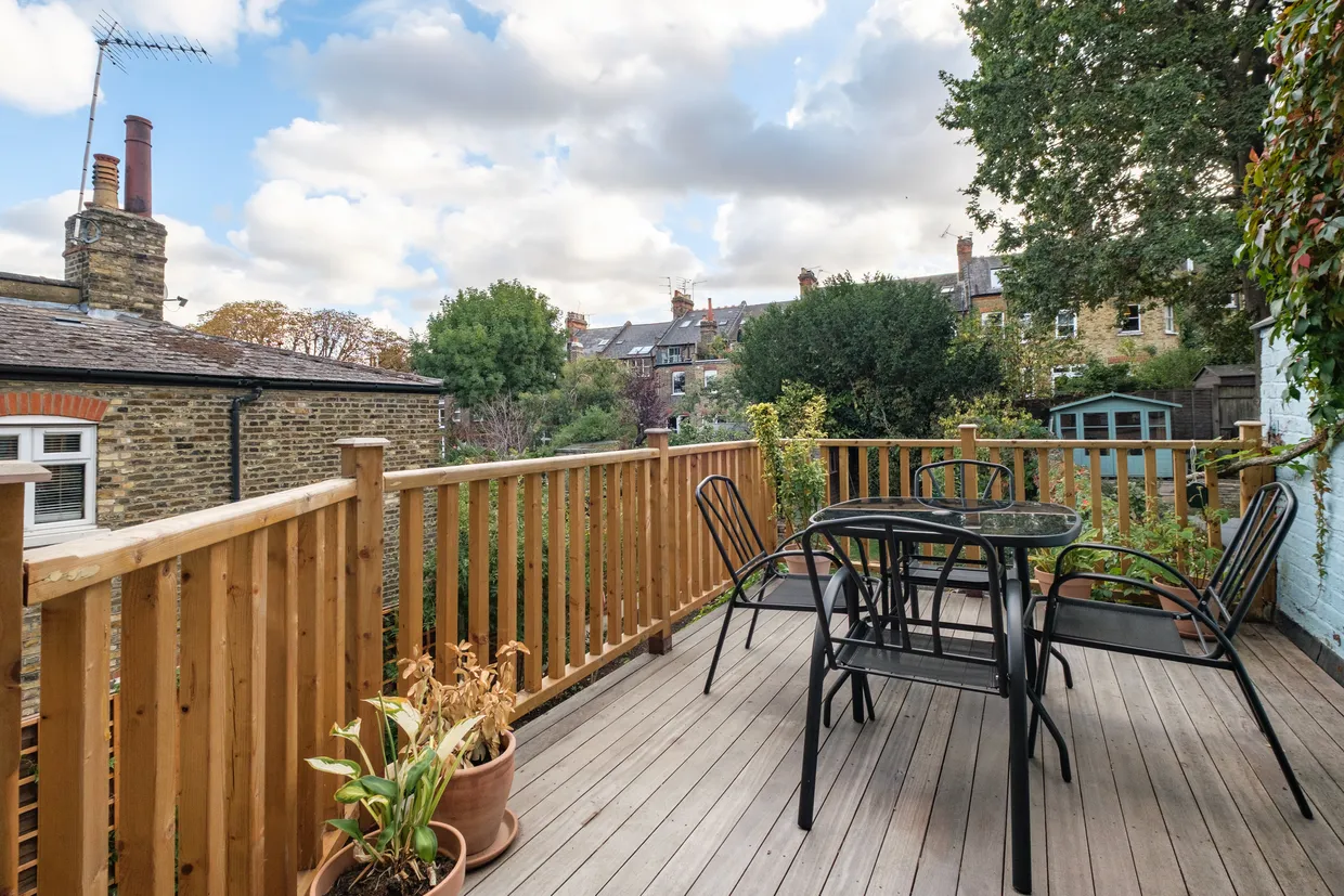 Hillfield Avenue, London, N8 photo 8