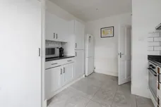 Hillfield Avenue, London, N8 photo 11