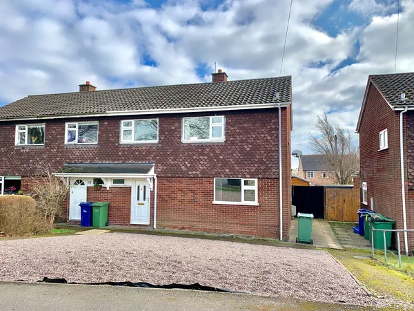 Moss Road, Cannock, WS11