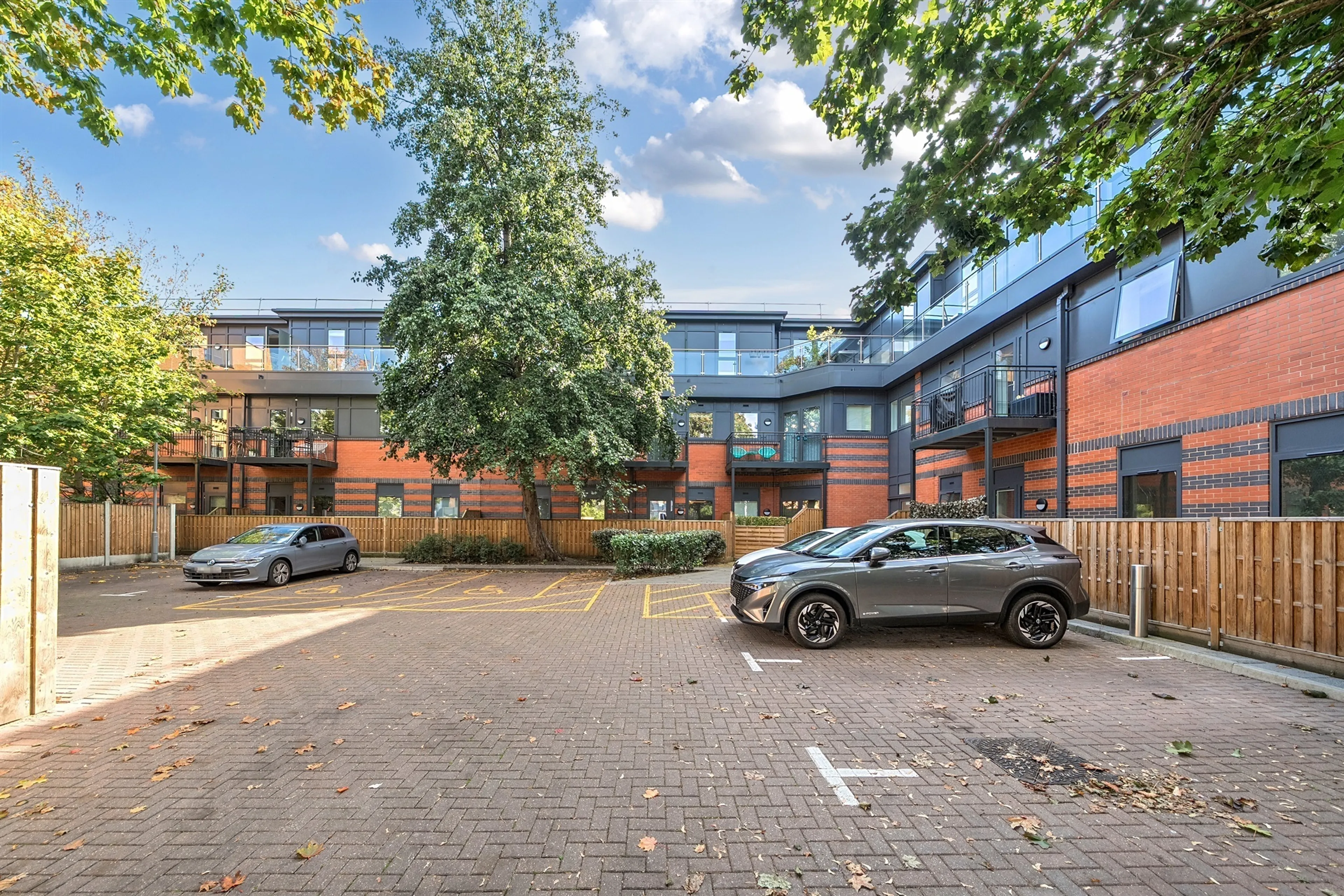 Property at Clivemont Road, Maidenhead