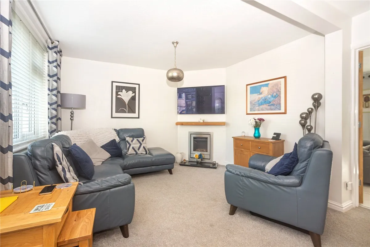 Pennant Crescent, Caernarfon Road, Bangor, Gwynedd, LL57