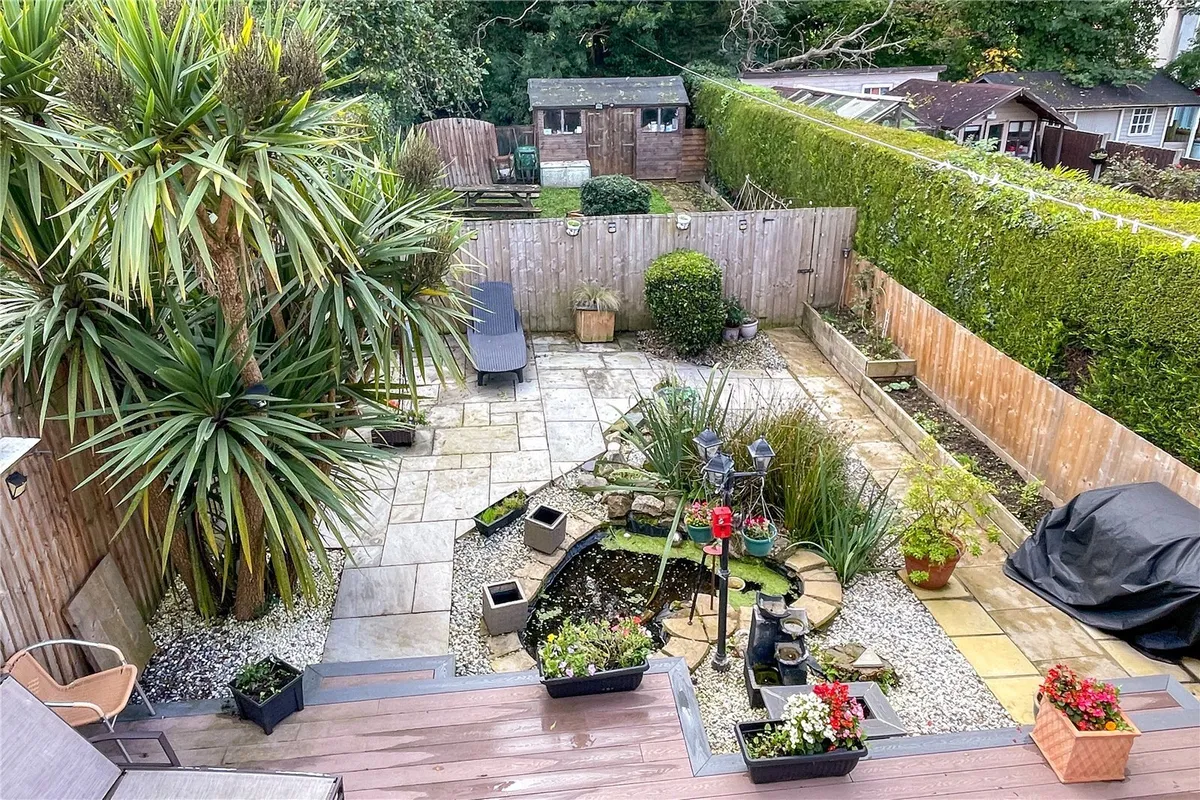 Pennant Crescent, Caernarfon Road, Bangor, Gwynedd, LL57