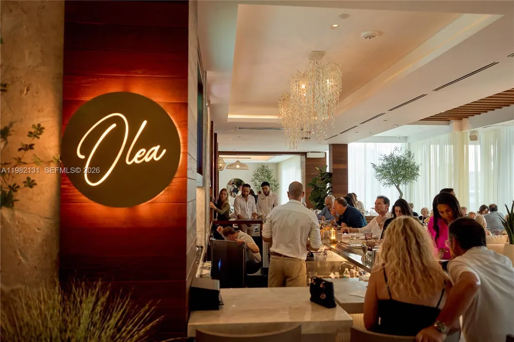 4000 Island Blvd, Aventura, FL 33160