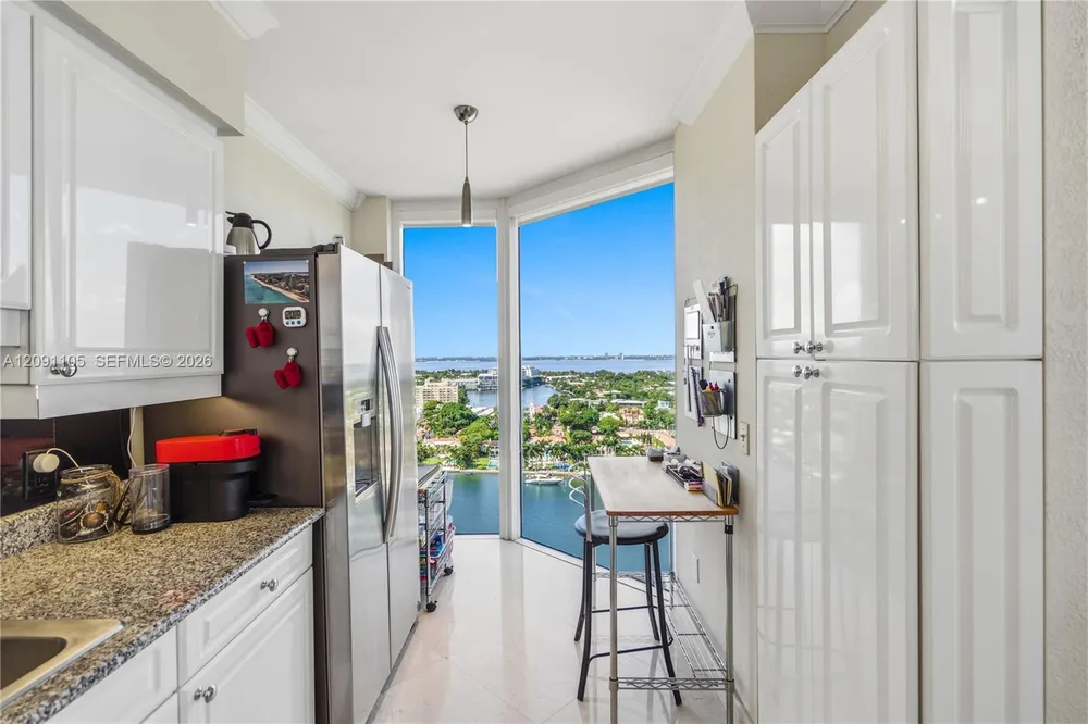 4775 Collins Ave, Miami Beach, FL 33140