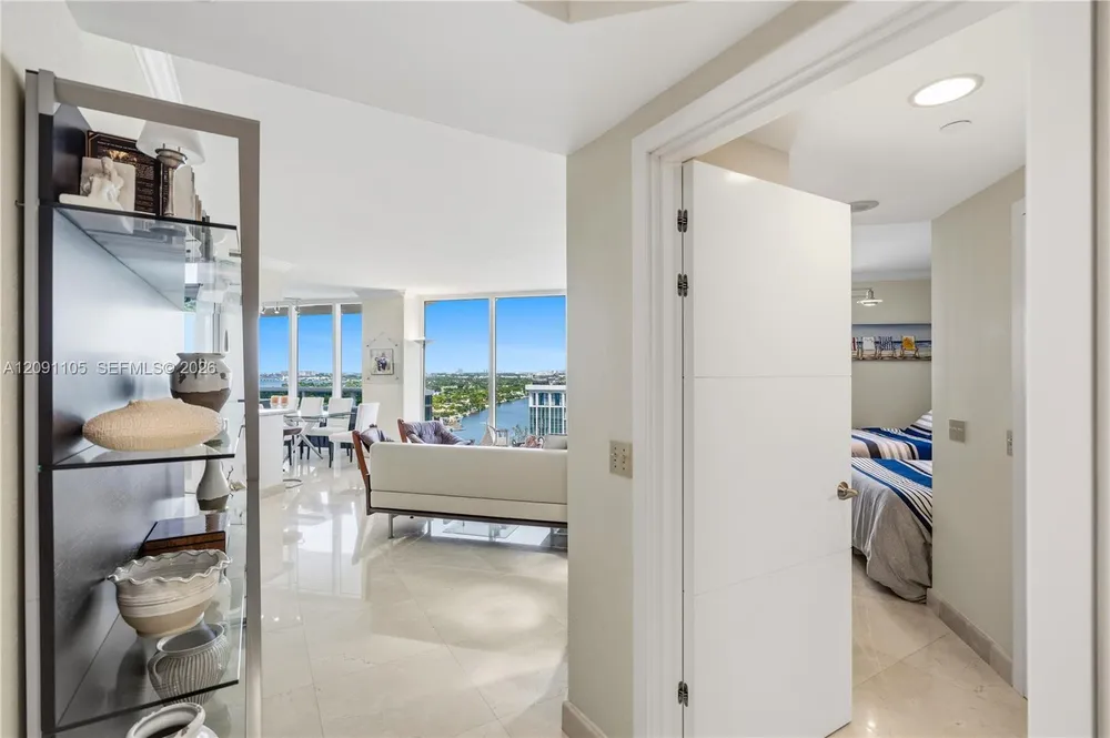 4775 Collins Ave, Miami Beach, FL 33140