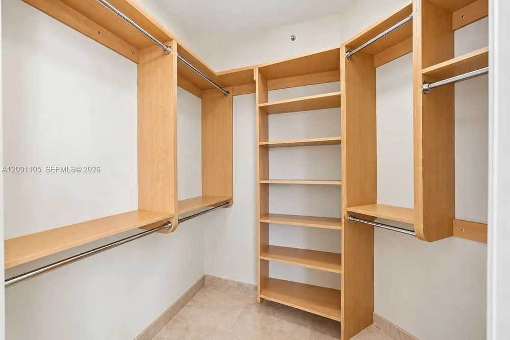 4775 Collins Ave, Miami Beach, FL 33140