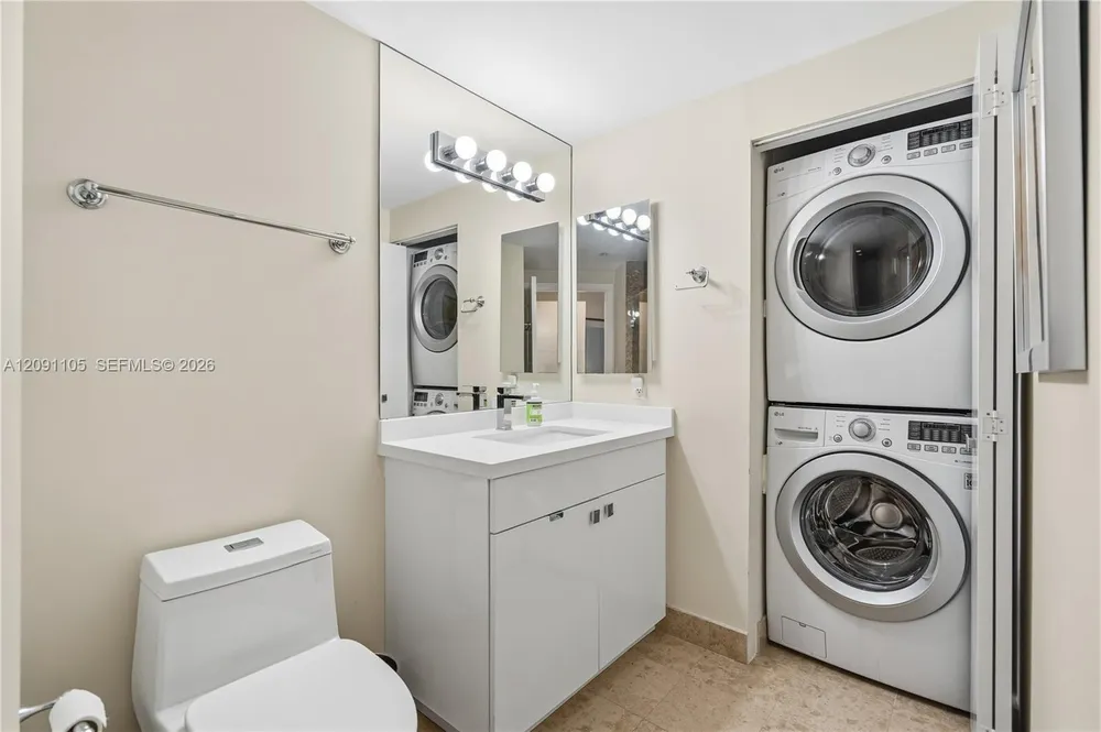 4775 Collins Ave, Miami Beach, FL 33140