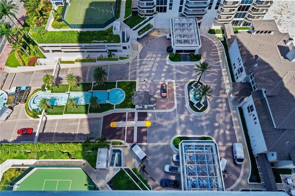 4775 Collins Ave, Miami Beach, FL 33140