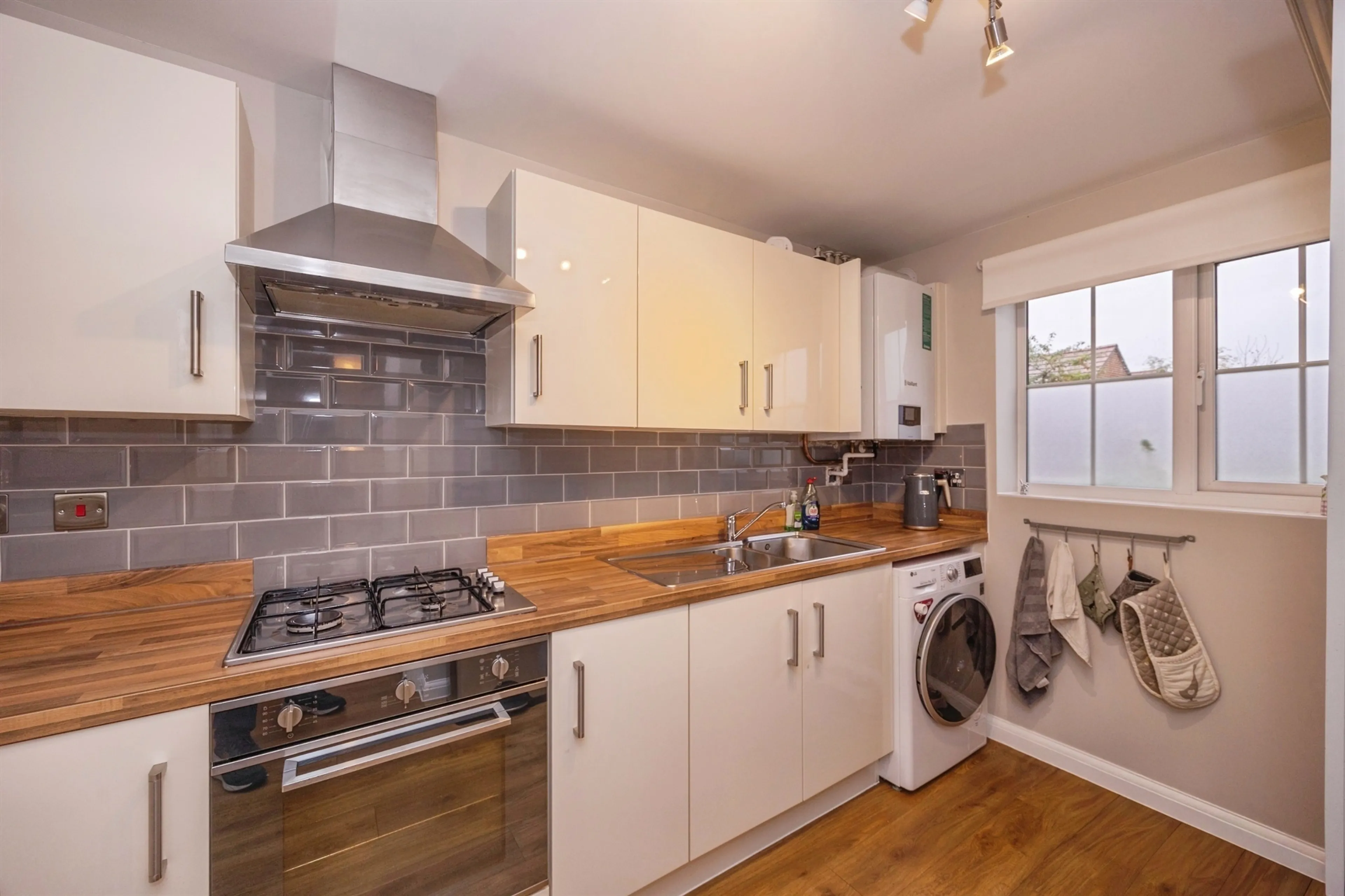 Property at Iris Close, Havant