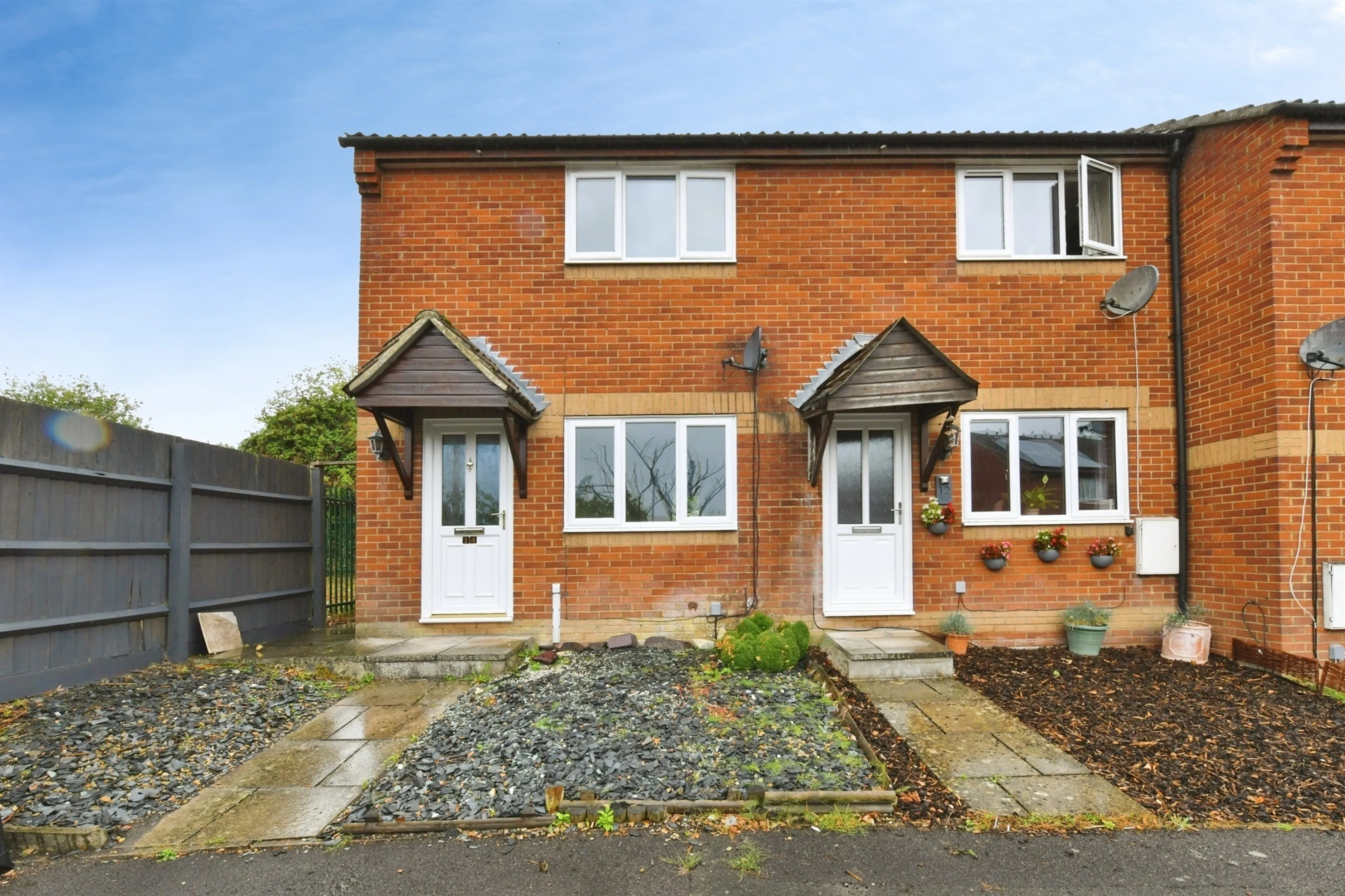 Property photo 0