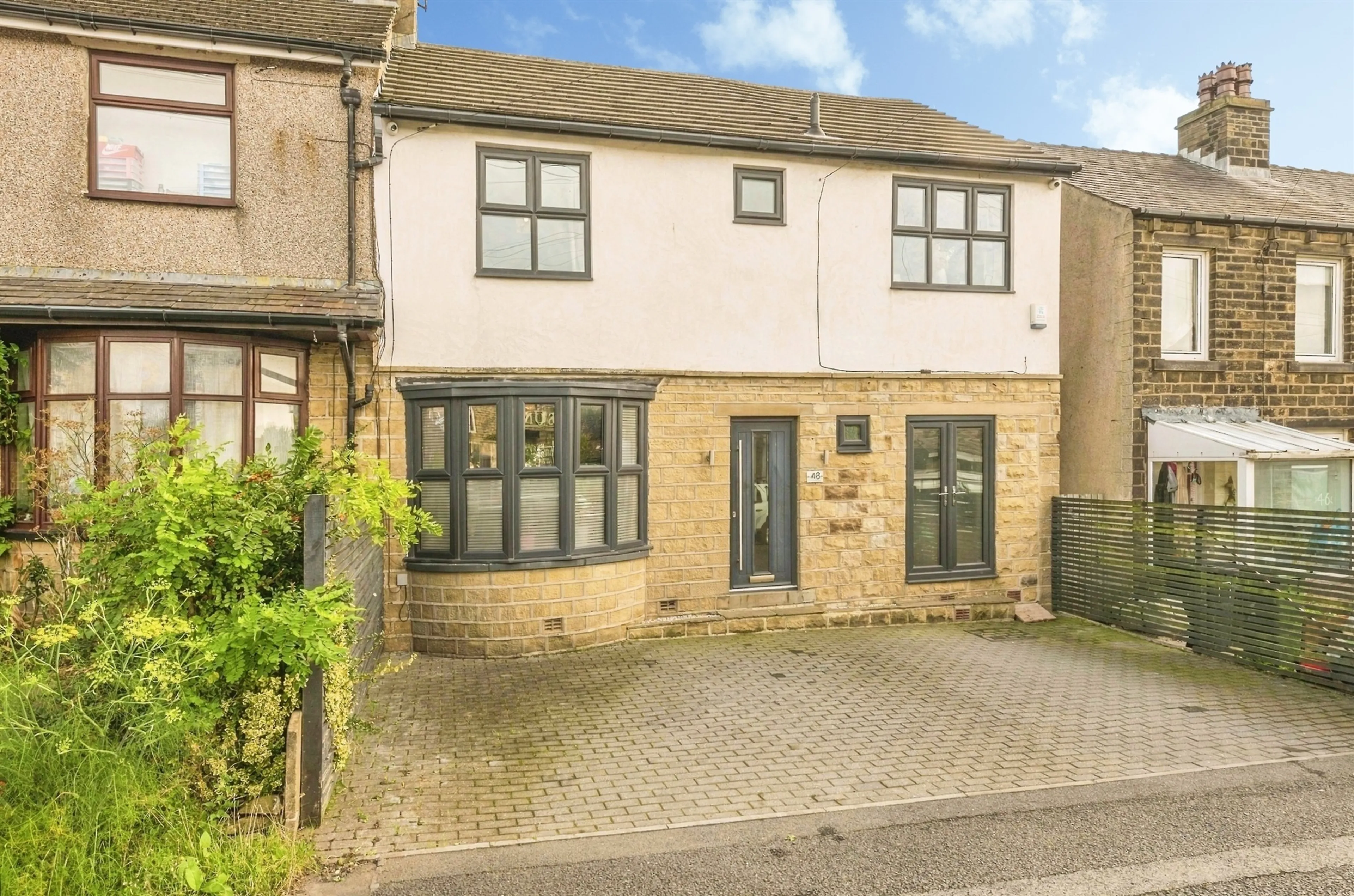 Property at Crosland Hill Road, Crosland Moor, Huddersfield