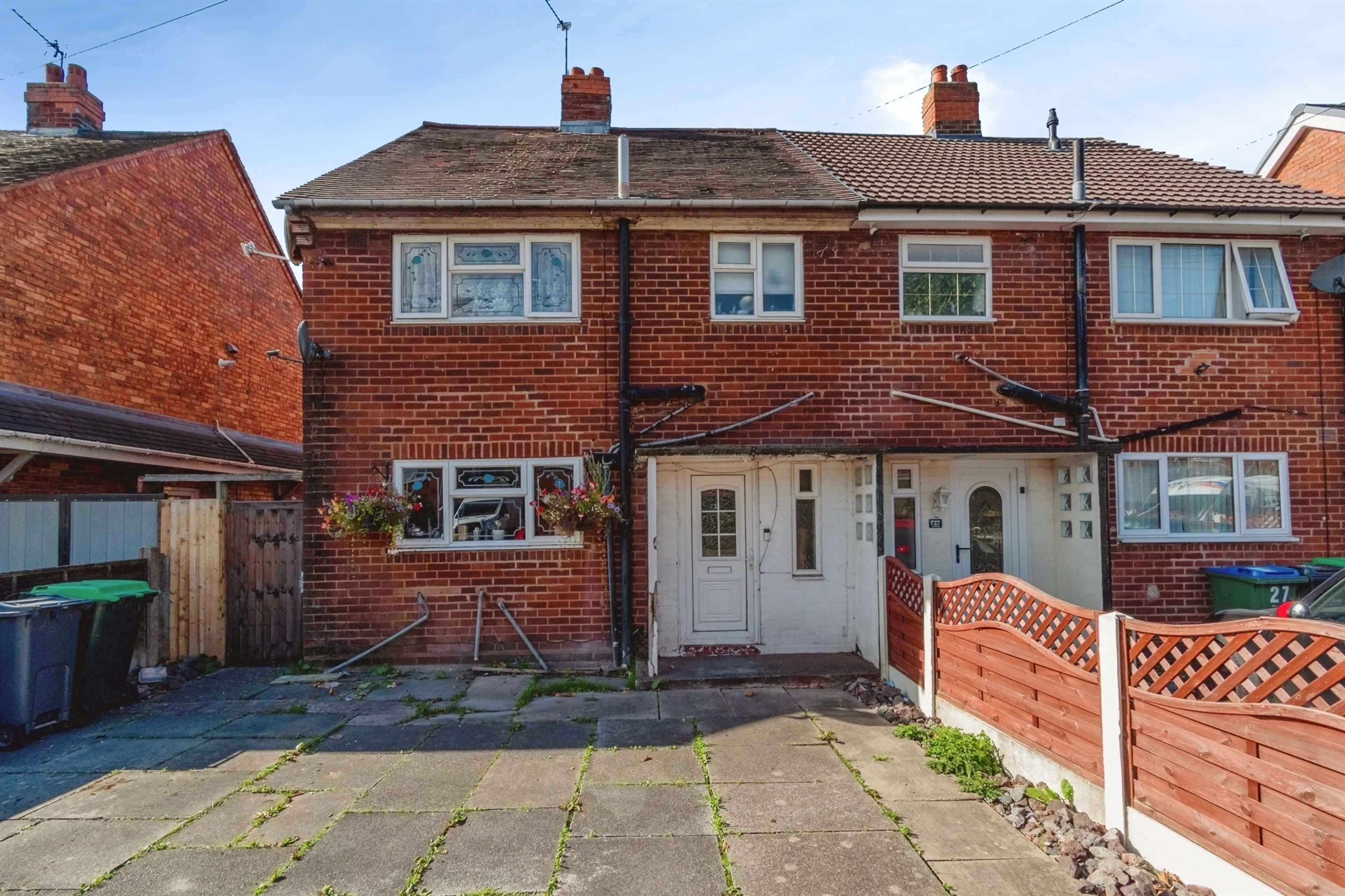 Property photo 0