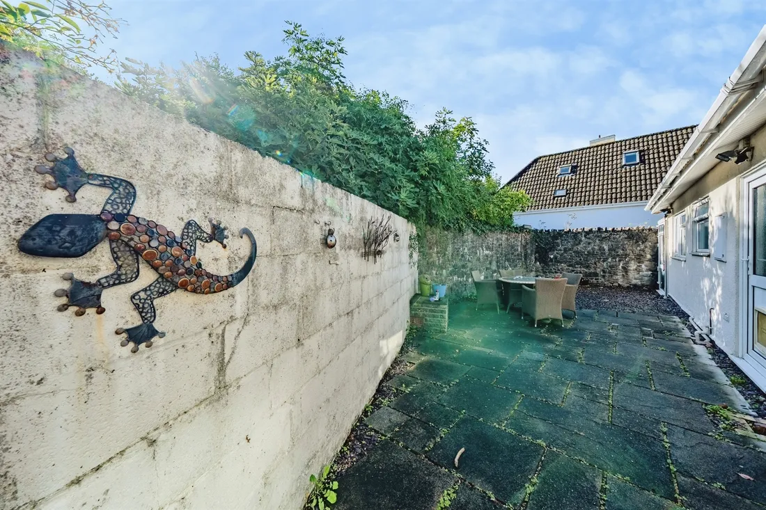 Property photo 10