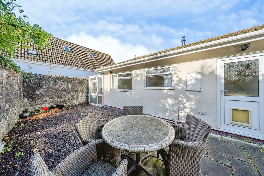 Property photo 11